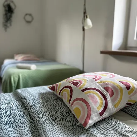 Nocleg ze śniadaniem Szumi Józefów