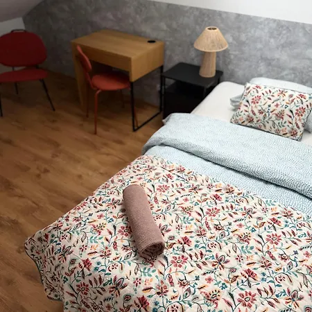 Szumi Bed & Breakfast *